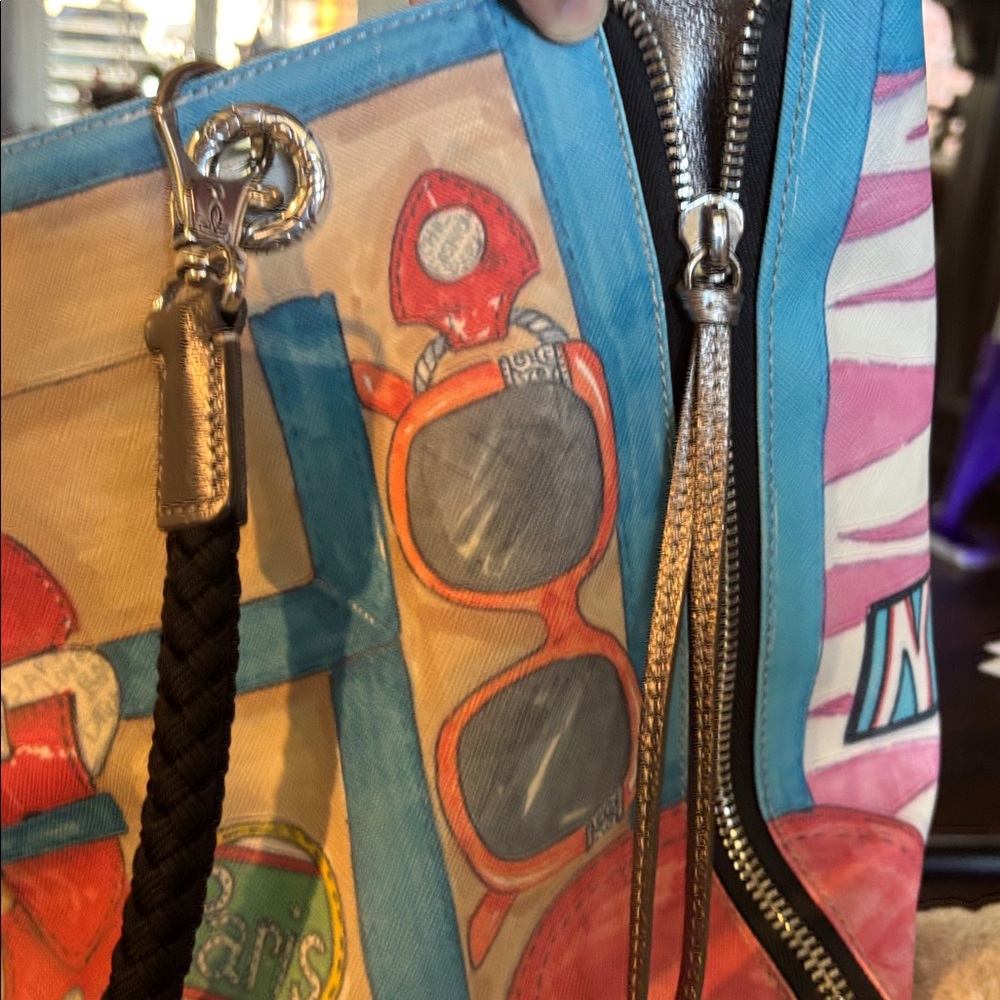 Brighton travel bag in NWTS with Black Rope Handles - Picture 8 of 9